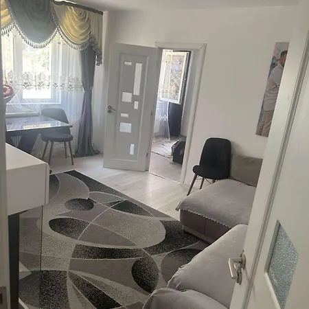 Apartamento Iuzeir Elvinas